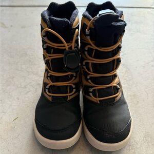 Merrell Toddler Snow Boots - Insulated and waterproof size 10